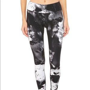 Alo Airbrush Legging